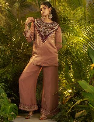brown embroidered velvet kurta pant set 3