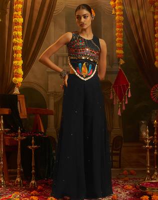 black georgette embroidered top with palazzo 5