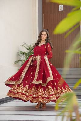 Maroon Faux Georgette sequins Zari embroidered Kurti with dupatta 4
