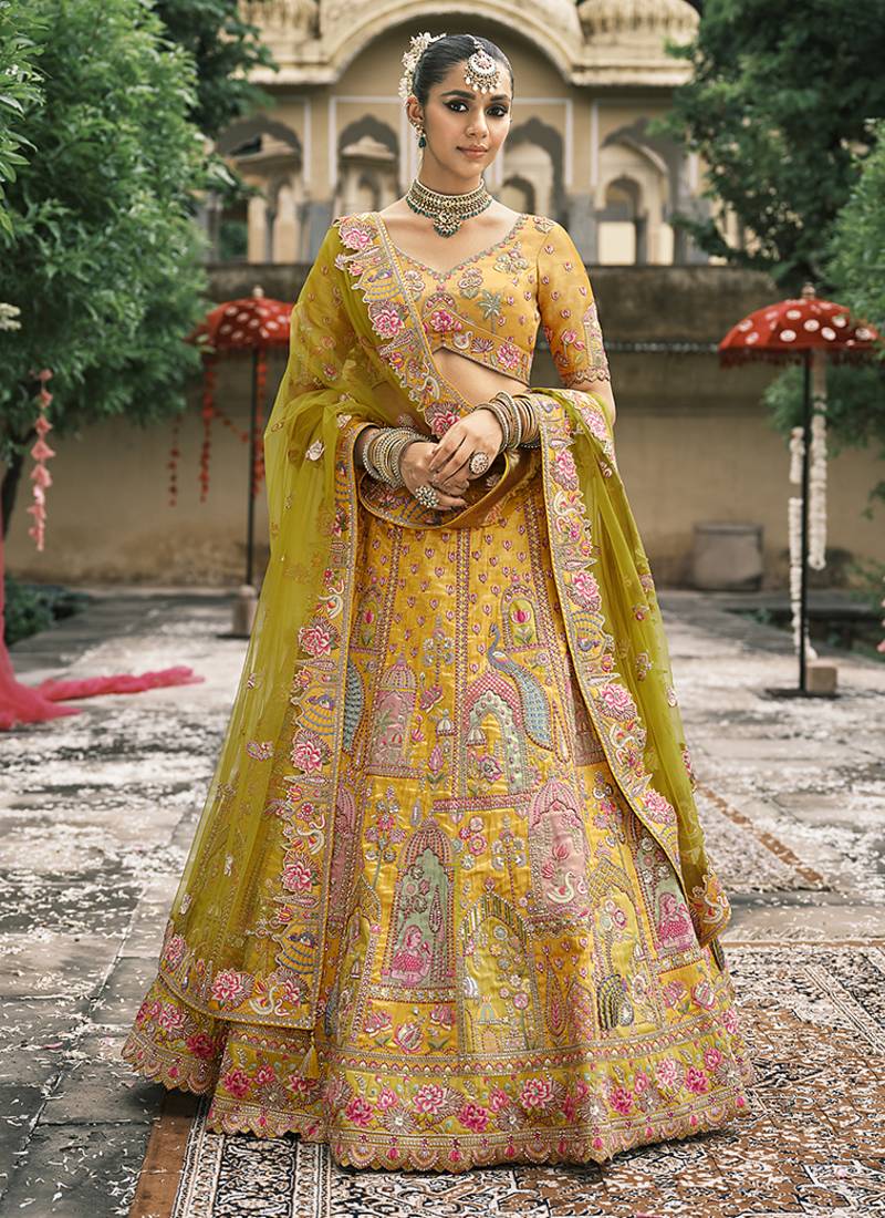 Mustard Silk Blend Lehenga set choli dupatta