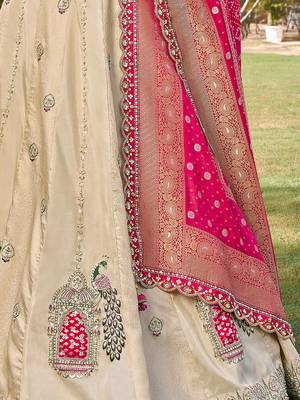 off white beads work tissue lehenga set choli with dupatta 4