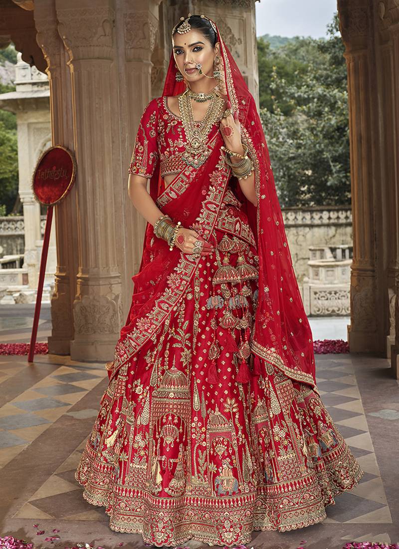 Red  Embroidered Silk Blend Bridal Lehenga set choli dupatta