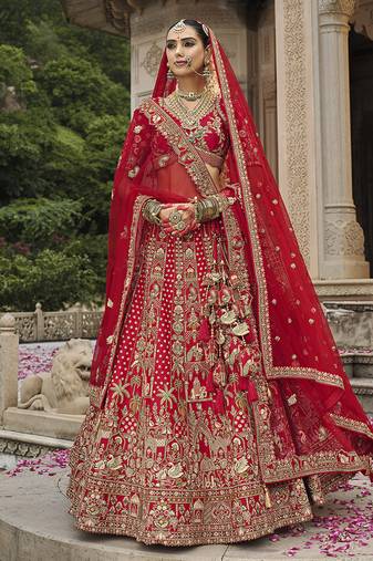 Red  Embroidered Silk Blend Bridal Lehenga set choli dupatta