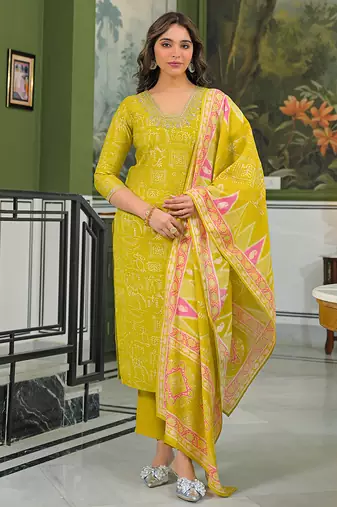 Women yellow viscose ethnic motifs printed straight kurta trousers with dupatta