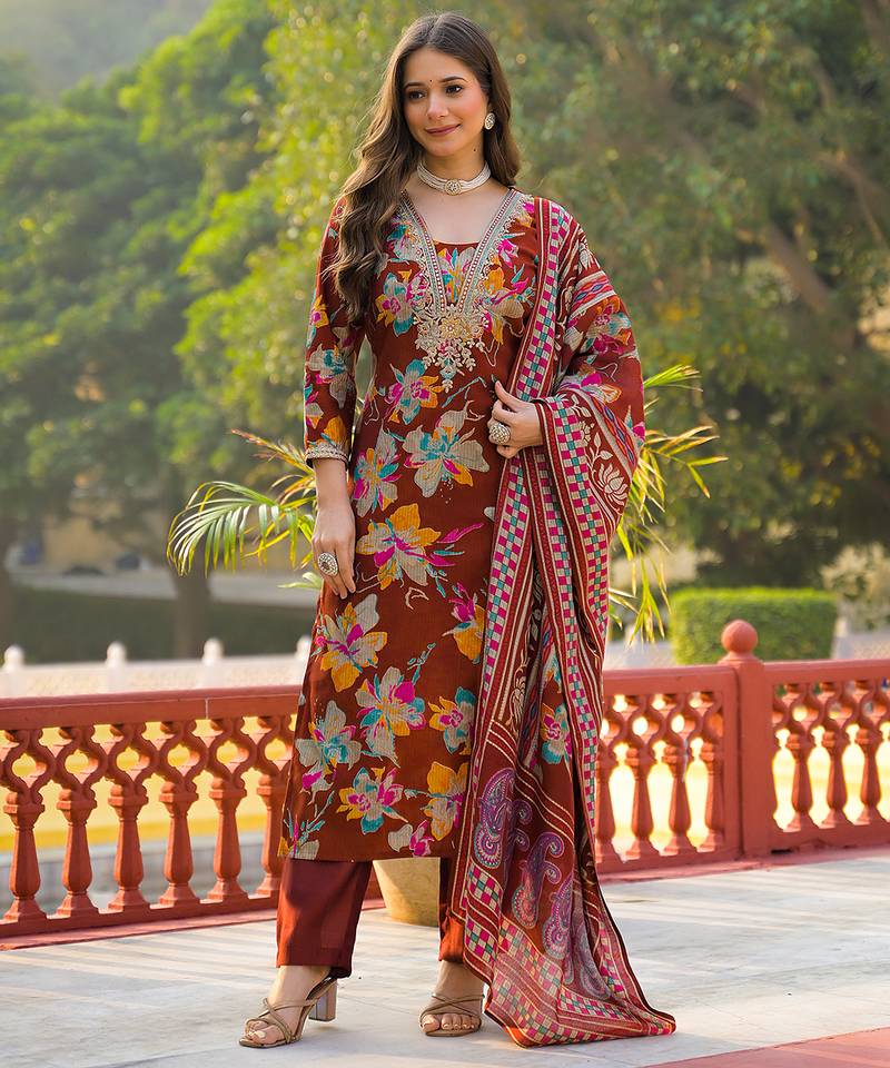 Women brown viscose floral printed straight kurta trousers with dupatta