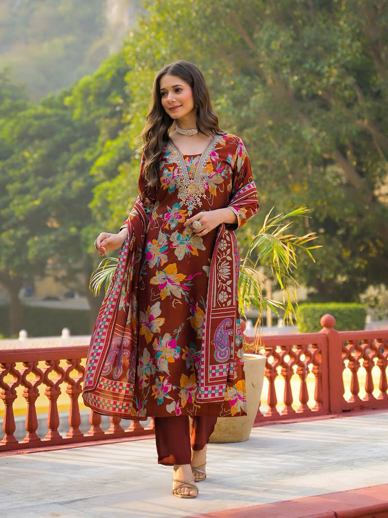 Women brown viscose floral printed straight kurta trousers with dupatta