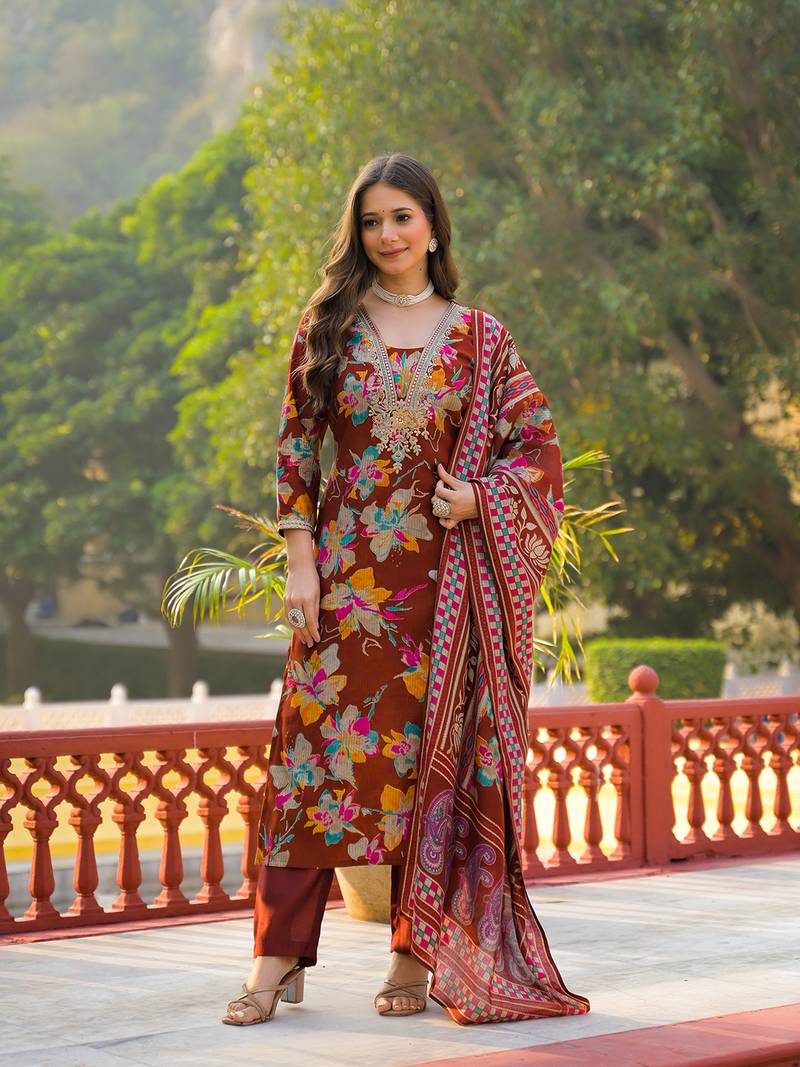 Women brown viscose floral printed straight kurta trousers with dupatta