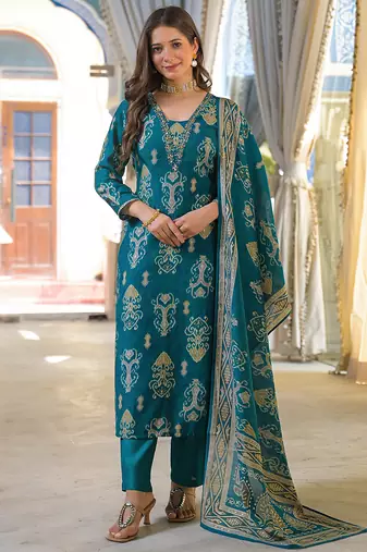 Women blue viscose ikat printed straight kurta trousers with dupatta
