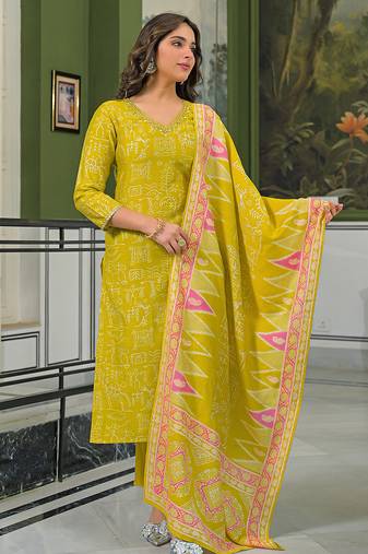 Women yellow viscose ethnic motifs printed straight kurta trousers with dupatta