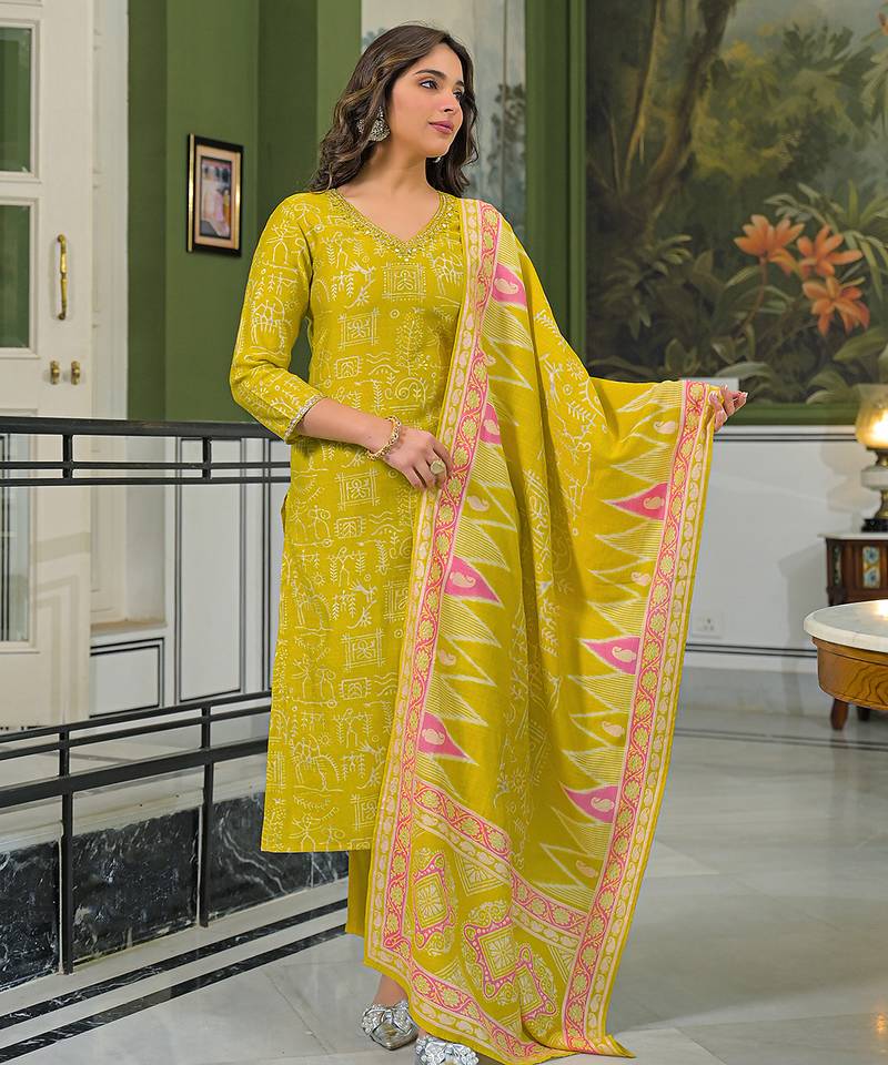 Women yellow viscose ethnic motifs printed straight kurta trousers with dupatta