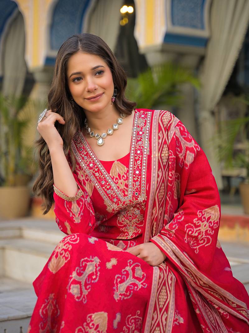 Women pink viscose ikat printed straight kurta trousers with dupatta