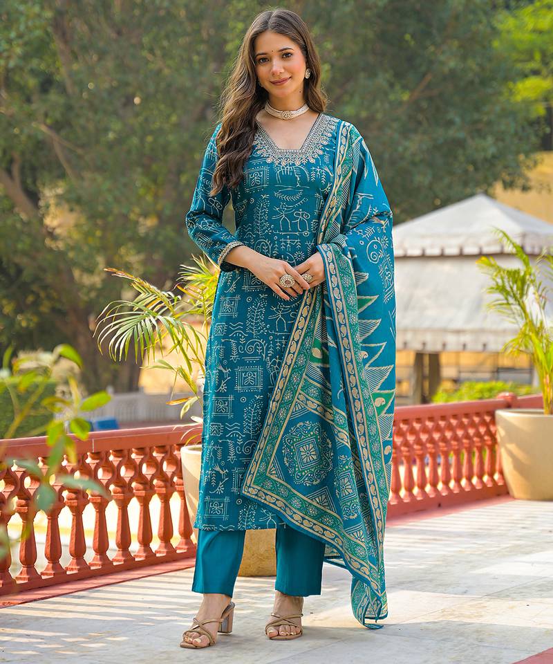 Women blue viscose ethnic motifs printed straight kurta trousers with dupatta