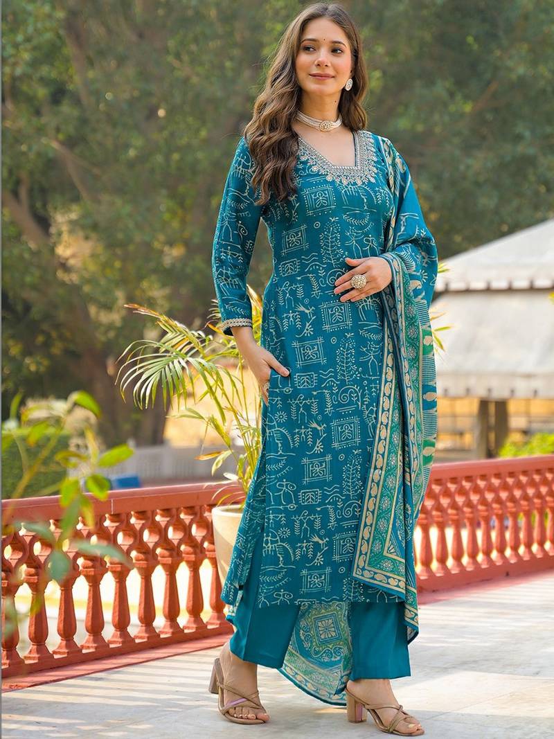 Women blue viscose ethnic motifs printed straight kurta trousers with dupatta