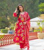 Women red viscose floral printed straight kurta trousers with dupatta