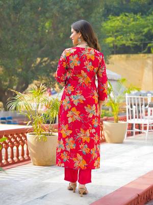 Women red viscose floral printed straight kurta trousers with dupatta 4
