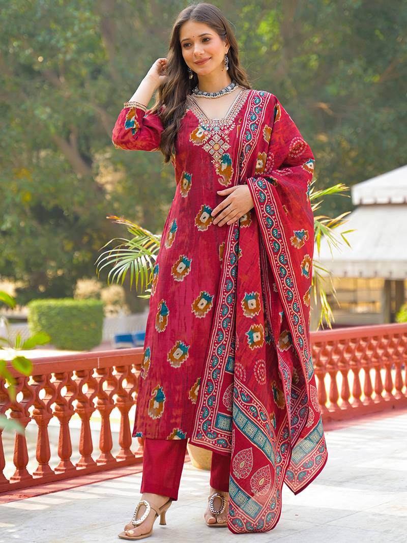 Women maroon viscose embroidered straight kurta trousers with dupatta