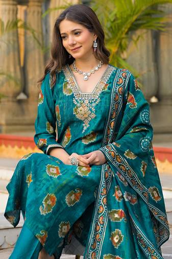 Women teal viscose embroidered straight kurta trousers with dupatta