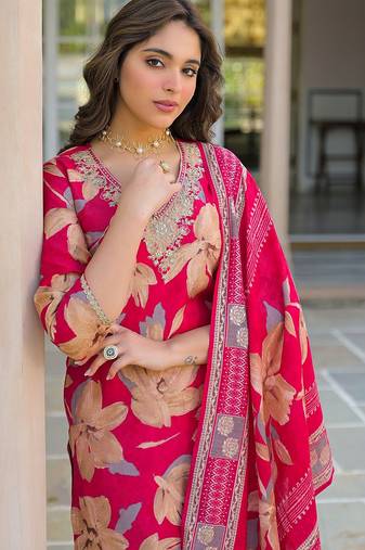 Women pink viscose floral embroidered straight kurta trousers with dupatta