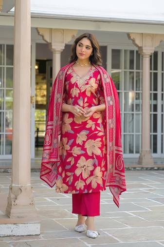 Women pink viscose floral embroidered straight kurta trousers with dupatta