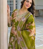 Women green viscose floral embroidered straight kurta trousers with dupatta