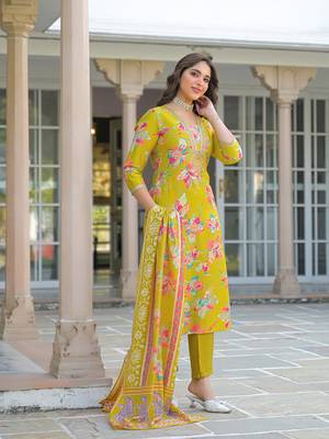 Women yellow viscose floral printed straight kurta trousers with dupatta 3