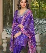 Women purple viscose ethnic motifs printed straight kurta trousers with dupatta