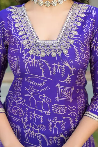 Women purple viscose ethnic motifs printed straight kurta trousers with dupatta