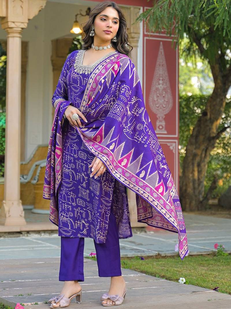 Women purple viscose ethnic motifs printed straight kurta trousers with dupatta