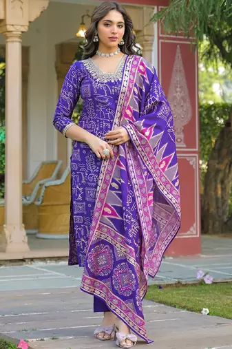 Women purple viscose ethnic motifs printed straight kurta trousers with dupatta