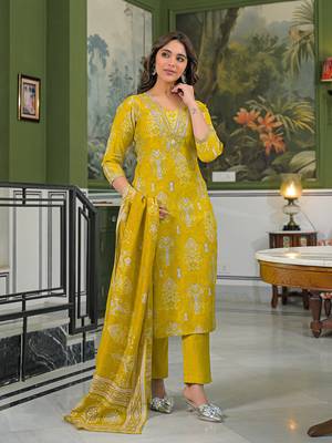 Women yellow viscose ikat printed straight kurta trousers with dupatta 5