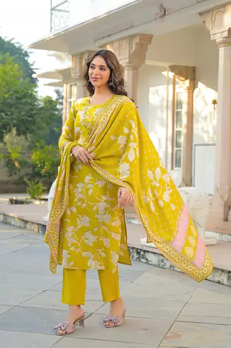 Women yellow viscose rayon floral printed straight kurta trousers with dupatta