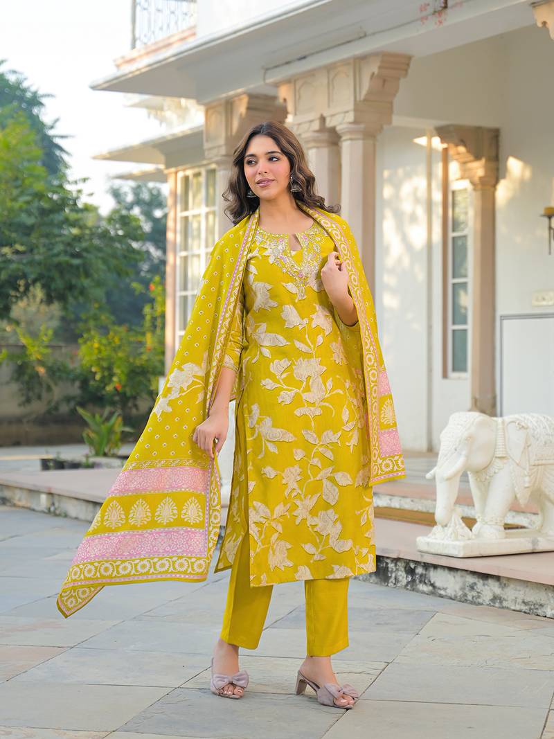 Women yellow viscose rayon floral printed straight kurta trousers with dupatta