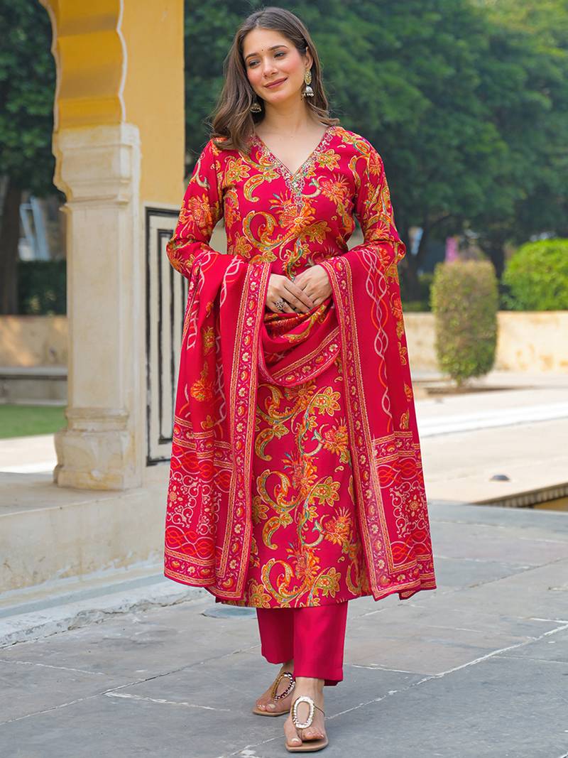 Women pink viscose rayon floral printed straight kurta trousers with dupatta