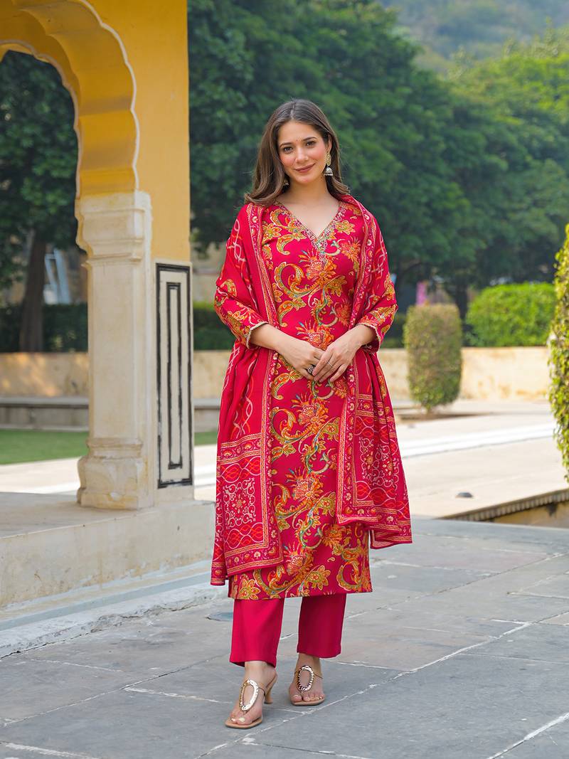 Women pink viscose rayon floral printed straight kurta trousers with dupatta