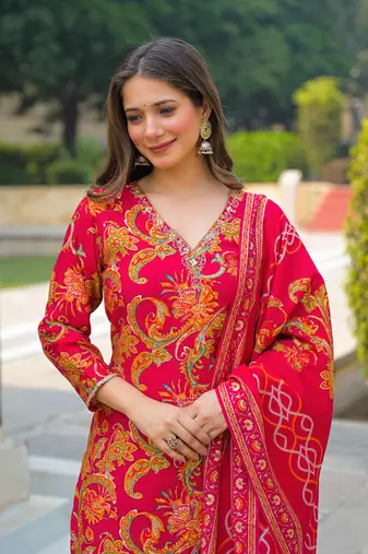 Women pink viscose rayon floral printed straight kurta trousers with dupatta