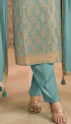 sky-blue ready-madesuit set  2