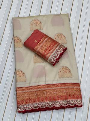 off white color soft silk blend banarasi silk blend saree 4