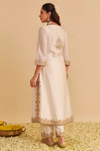 Ivory embroidered silk kurta set