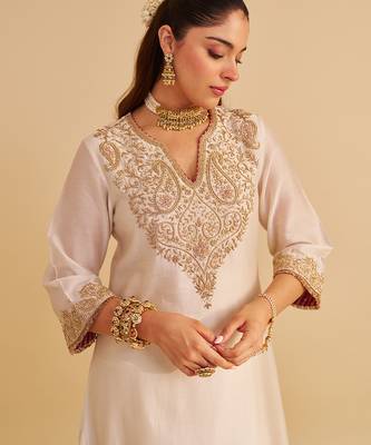 Ivory embroidered silk kurta set 4