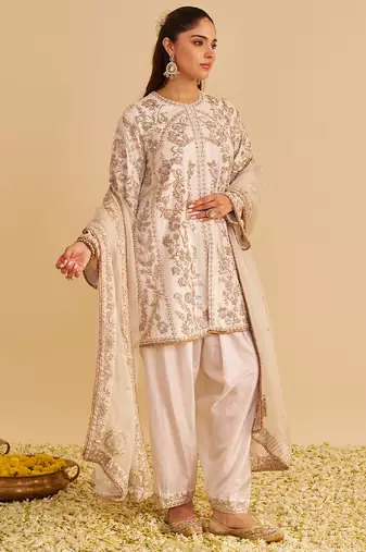 Ivory embroidered silk kurta set with dupatta