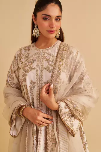 Ivory embroidered silk kurta set with dupatta