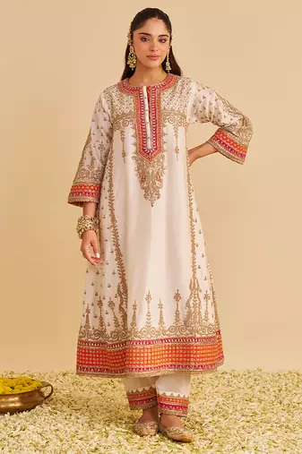 Ivory embroidered silk kurta set with dupatta