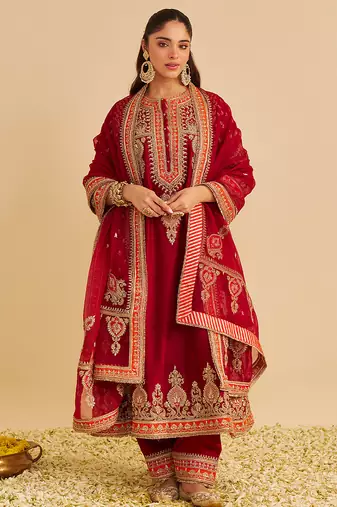 Red embroidered silk kurta set with dupatta