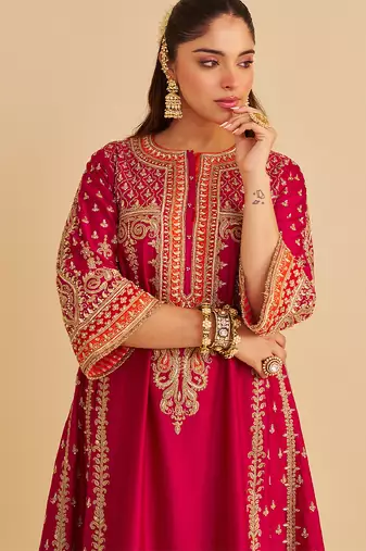Pink embroidered silk kurta set with dupatta