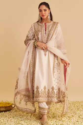 Ivory embroidered silk kurta set with dupatta