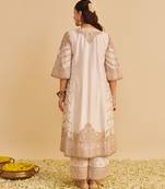 Ivory embroidered silk kurta set with dupatta