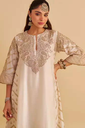 Ivory embroidered silk kurta set with dupatta