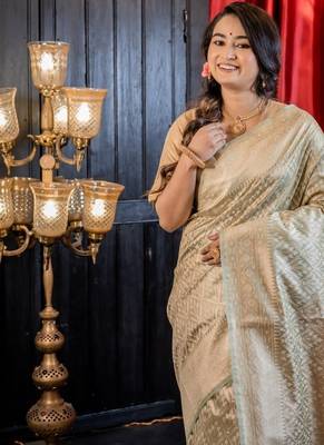 green woven chanderi silk blend zari woven all seasons sarees 2