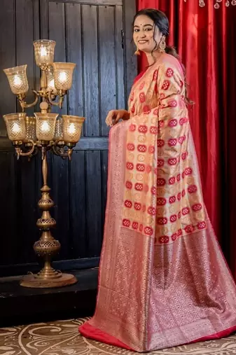 red woven matka silk blend zari woven all seasons sarees