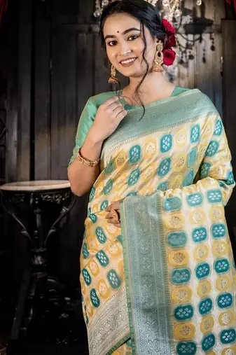 green woven matka silk blend zari woven all seasons sarees
